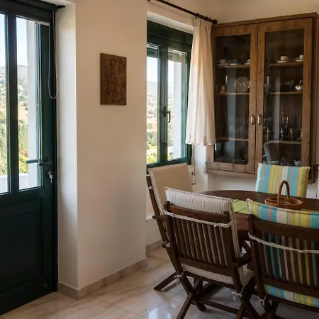Appartement τα σπίτια στα λειβάδια - κυκλάμινο